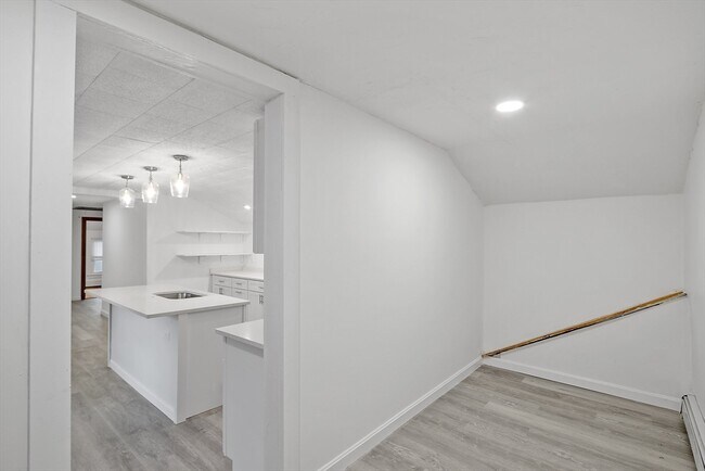 Building Photo - 47 Railroad Ave
