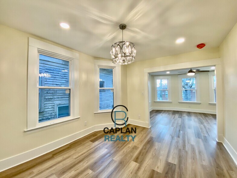 Dining room-Living room - 337 Ellsworth Ave