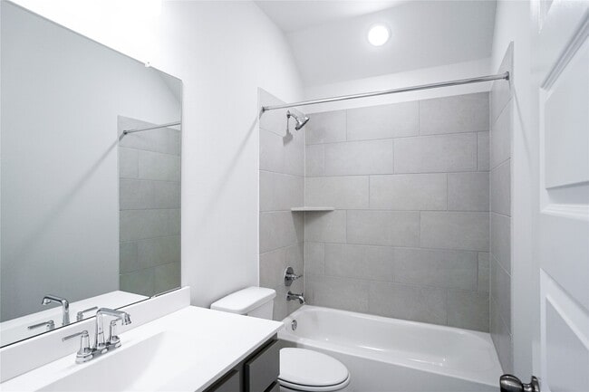 Building Photo - 7007 Snow Finch Ln