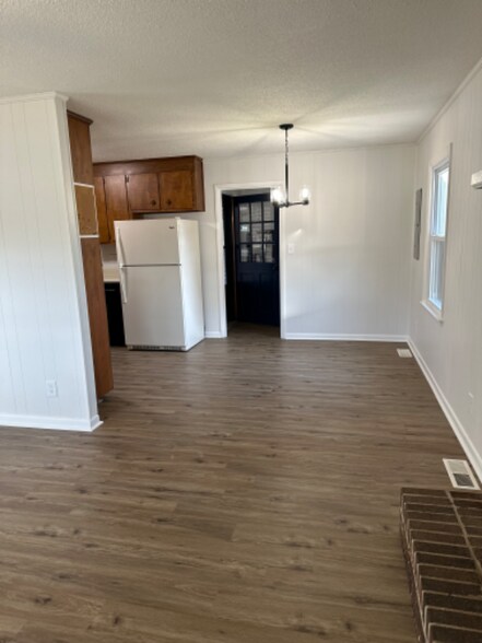 Building Photo - 8972 Horton Hwy