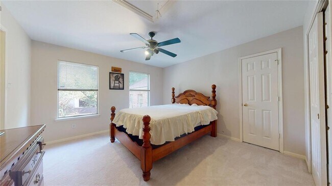 Building Photo - 17319 Jackson Pines Dr