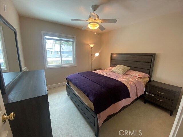 Building Photo - 73 Thicket