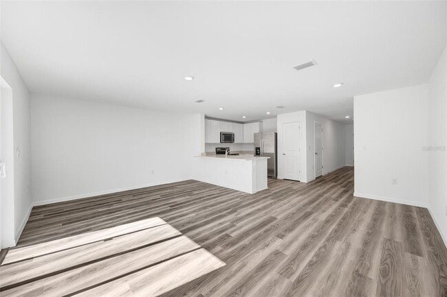 Building Photo - 1011 SPOTTED EGRET Loop