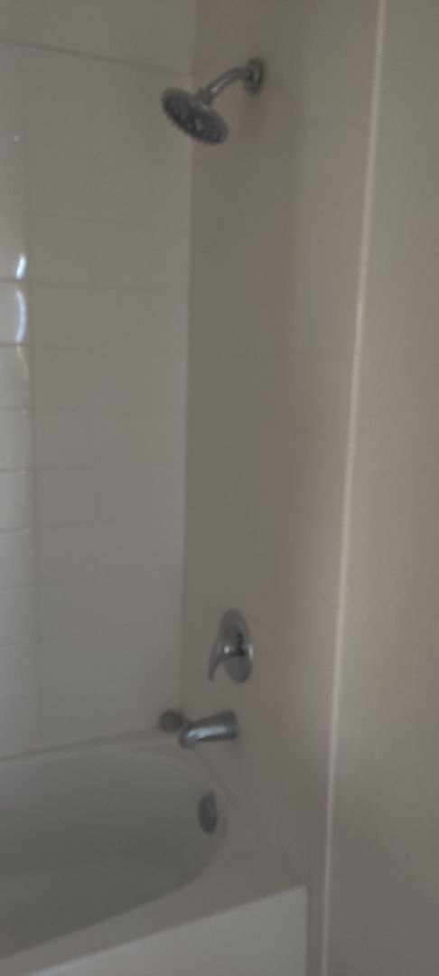 Building Photo - Serenata - 307