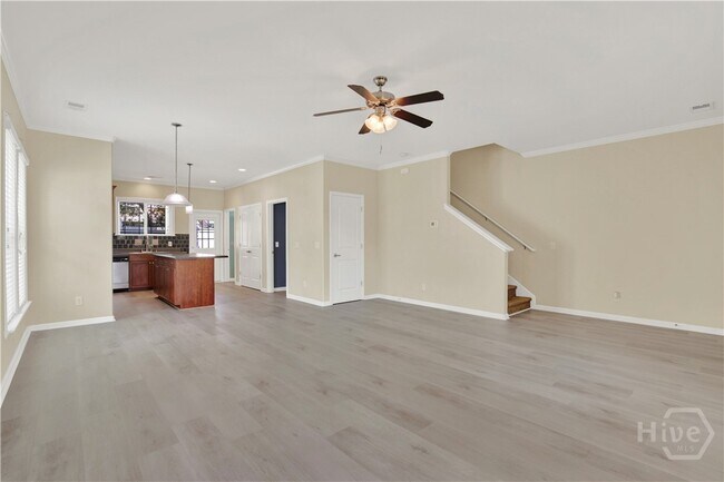 Building Photo - 127 Acapella Ave