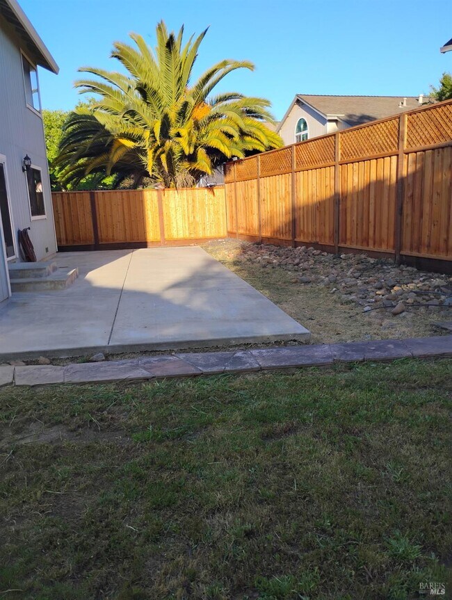 Building Photo - 1407 Muir Pl