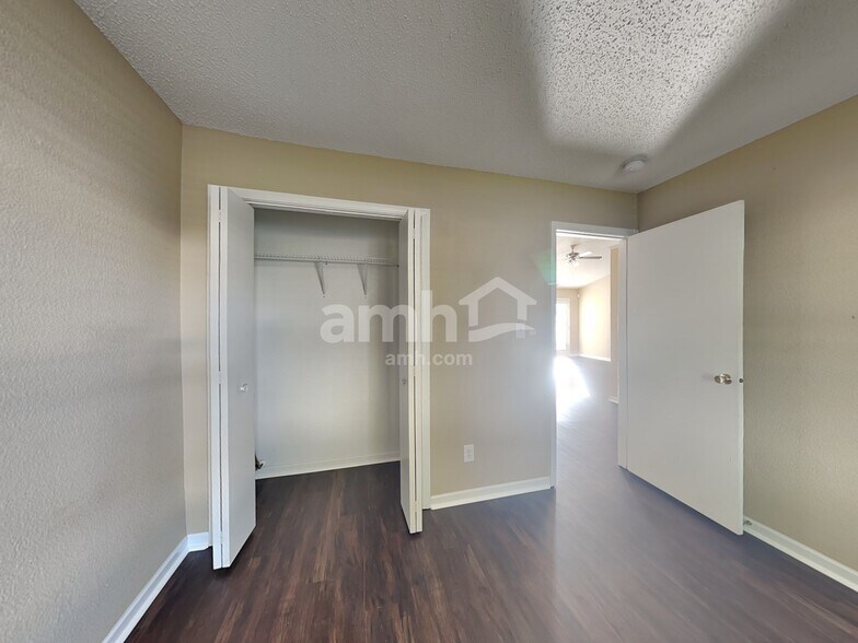 Building Photo - 3742 Laurel Cherry Ln