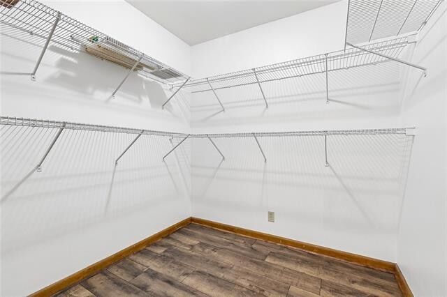 Building Photo - 2311 Metairie Ct