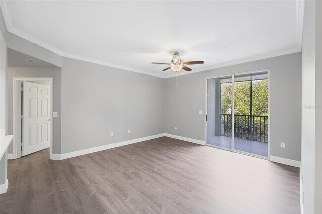 Building Photo - 5691 Bentgrass Dr