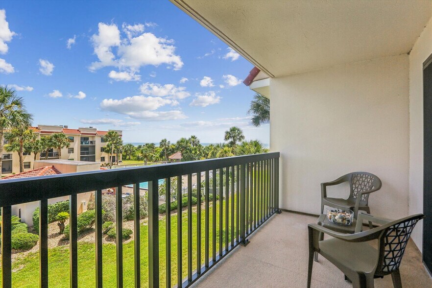 Building Photo - 4250 A1A S