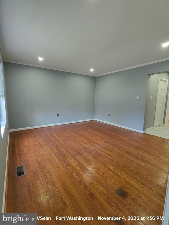 Building Photo - 11904 Aten St