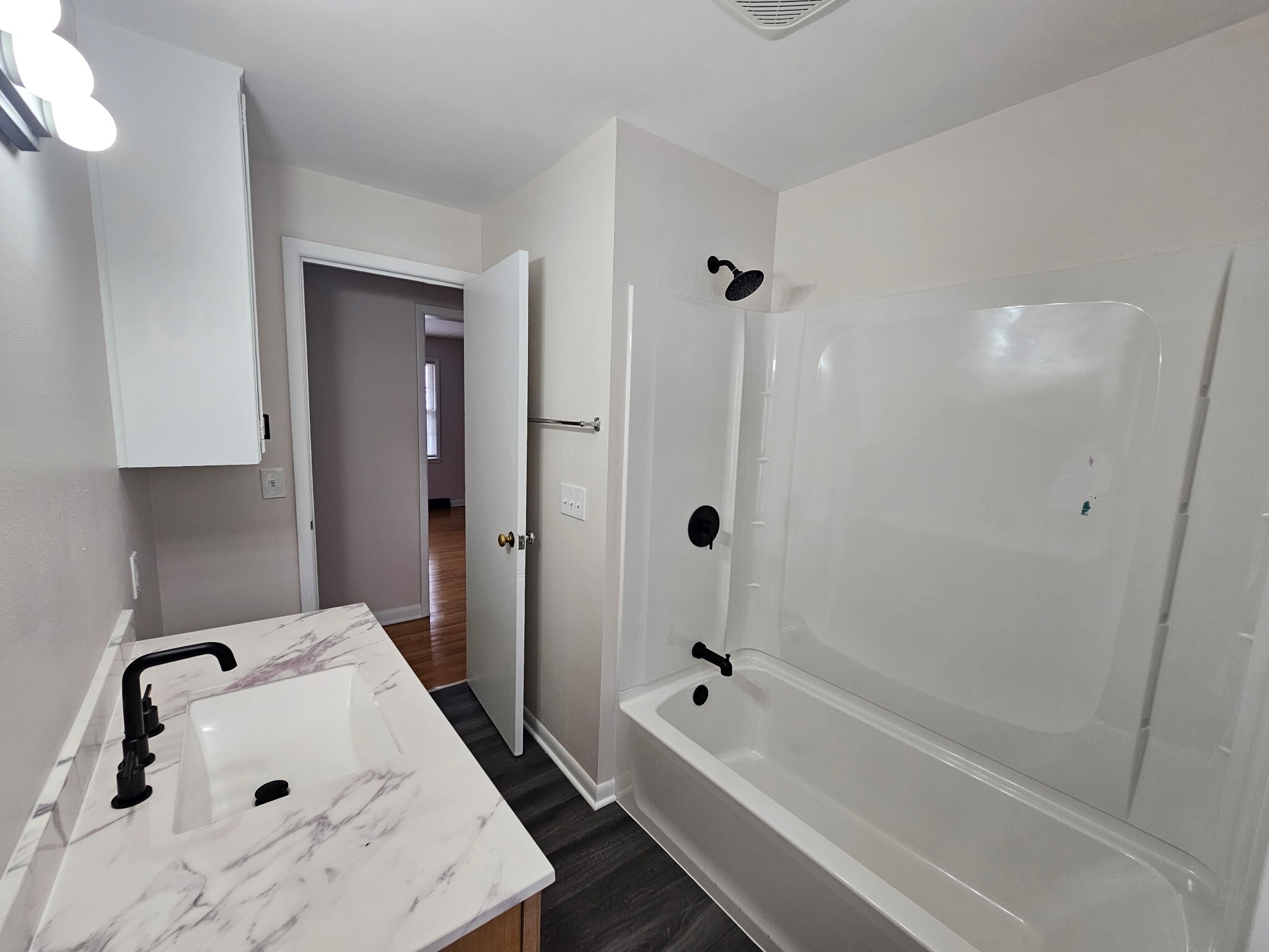 Building Photo - 2810 Andes Dr