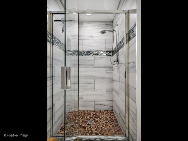 Building Photo - 2828 N Talman Ave