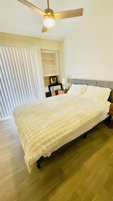 Building Photo - 2902 Cole St