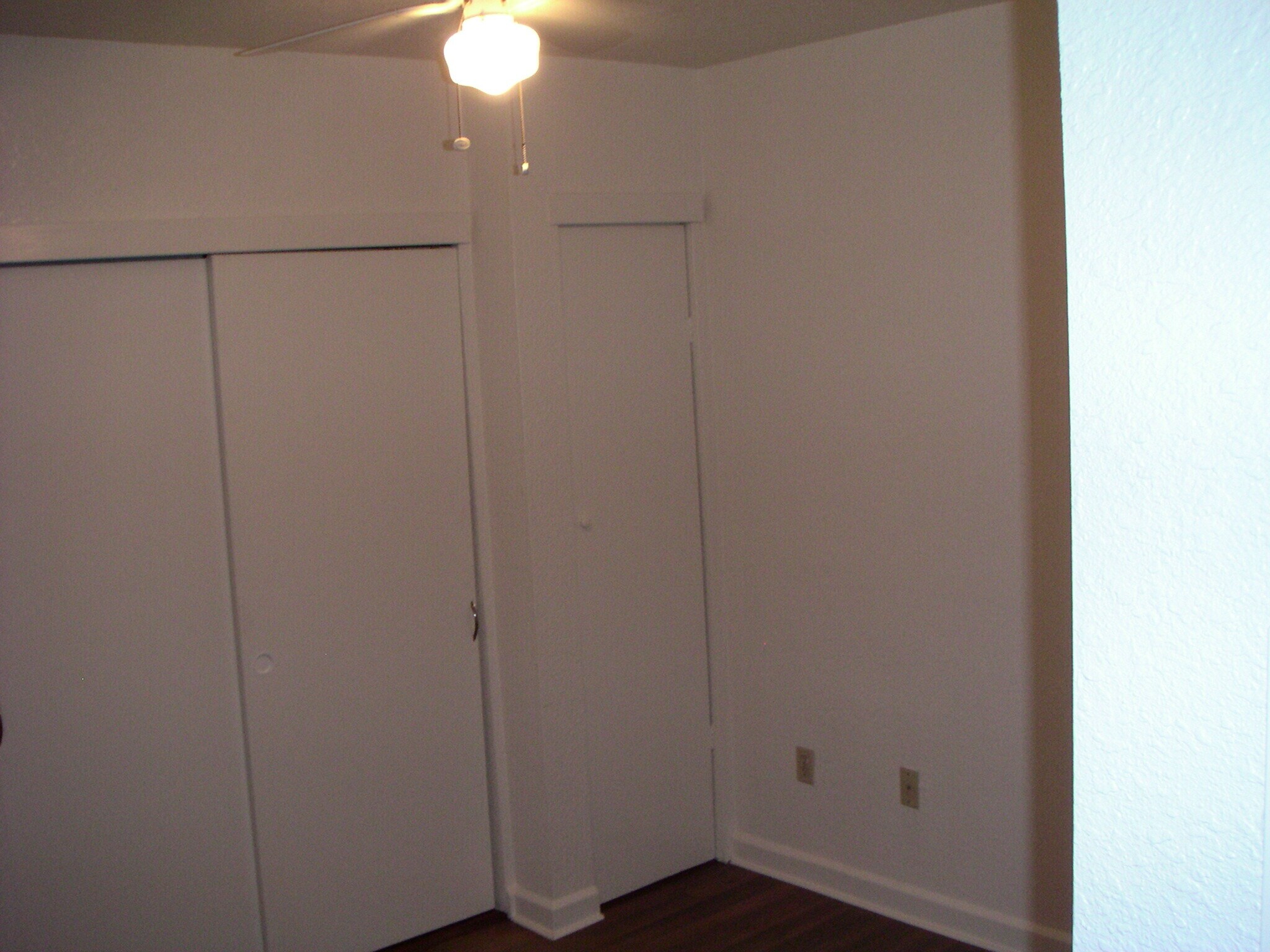 Building Photo - 1418 E St