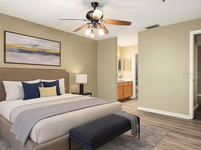 Building Photo - 4057 Crockers Lake Blvd