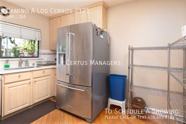 Building Photo - Camino A Los Cerros 2121-