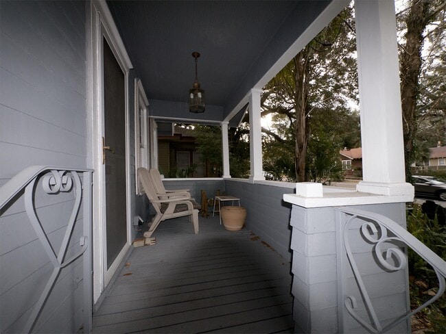 Building Photo - 3914 Herschel St