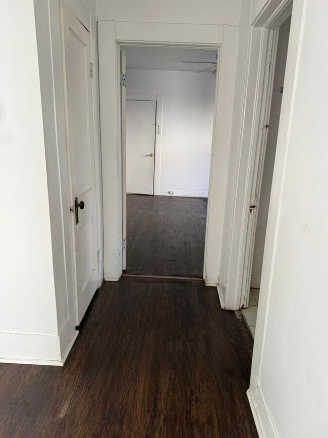 Building Photo - 2550 Pierce St