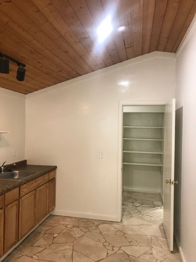 Building Photo - 21080 Laguna Canyon Rd