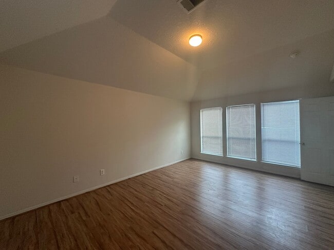 Building Photo - 4202 Wells Mark Dr