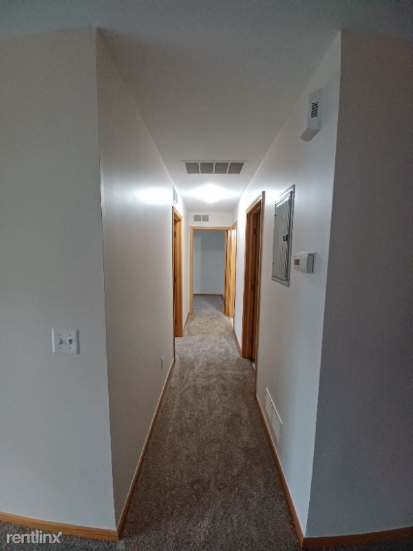 Building Photo - 2 br, 1 bath Condo - 2222 Frazho Rd