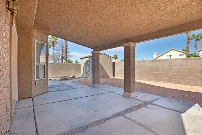 Building Photo - 8366 Drop Camp St