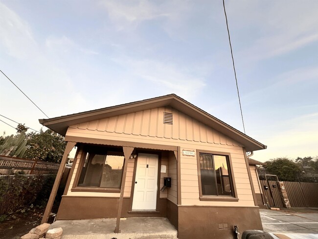 Building Photo - 26786 Clarkford St