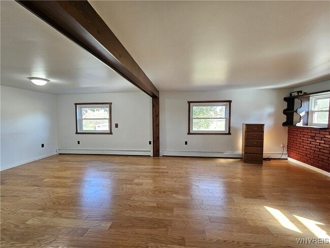 Building Photo - 1970 Sturgeon Point Rd