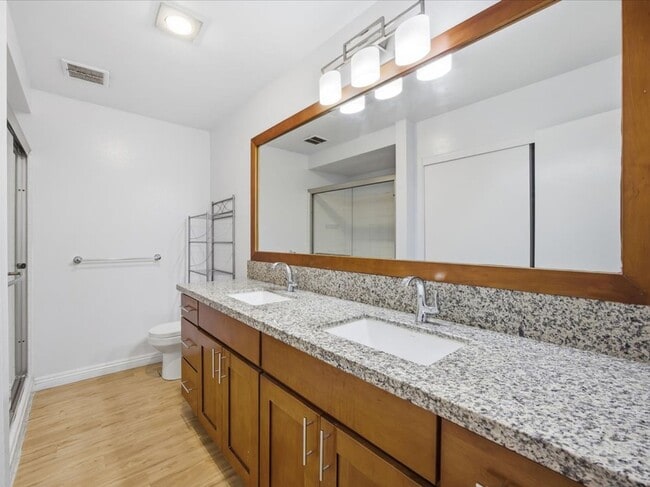 Building Photo - 3604 W Estates Ln