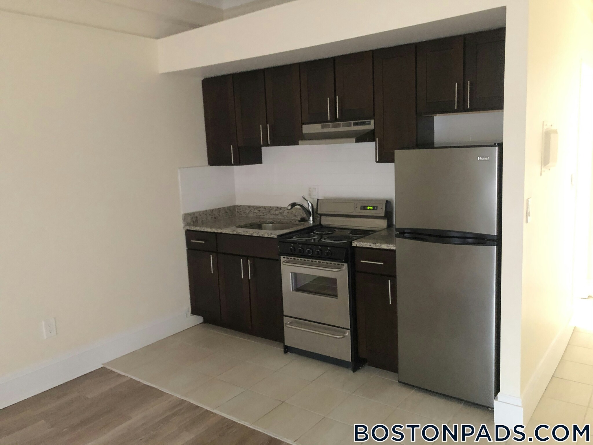 Building Photo - 62 Boylston St