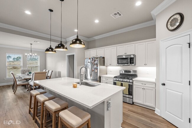 Building Photo - 315 Hummingbird Ln