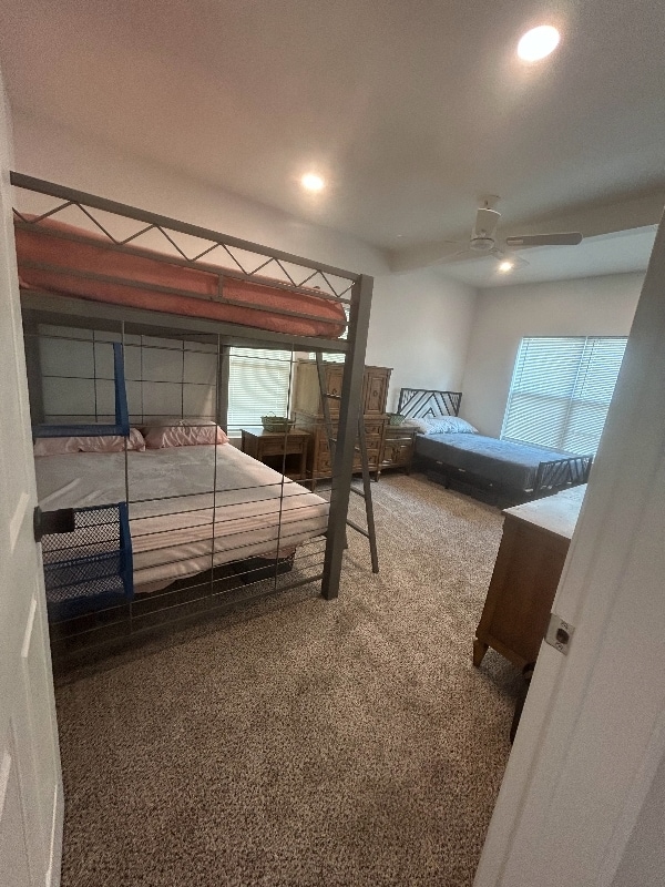 Building Photo - 3224 W Houston St