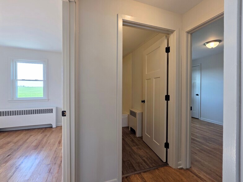 Building Photo - 2622 Creek Hill Rd