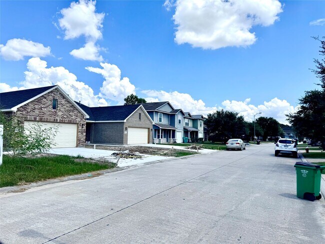 Building Photo - 17454 Wigeon Way Dr