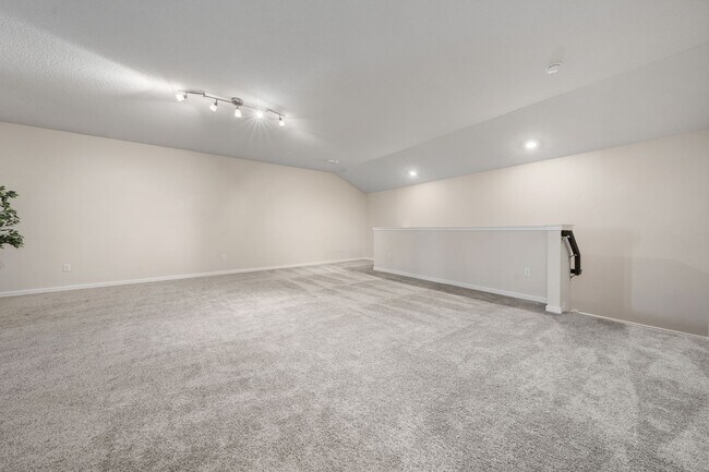Building Photo - Immaculate Executive Home in Isles of Lake Nona