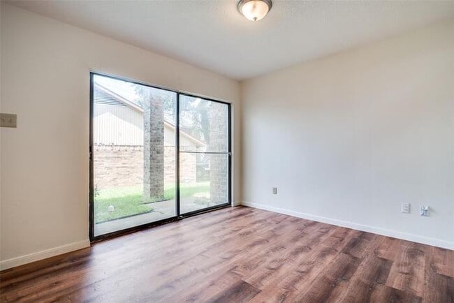 Building Photo - Charming 2 beds 2 baths in Mesquite!