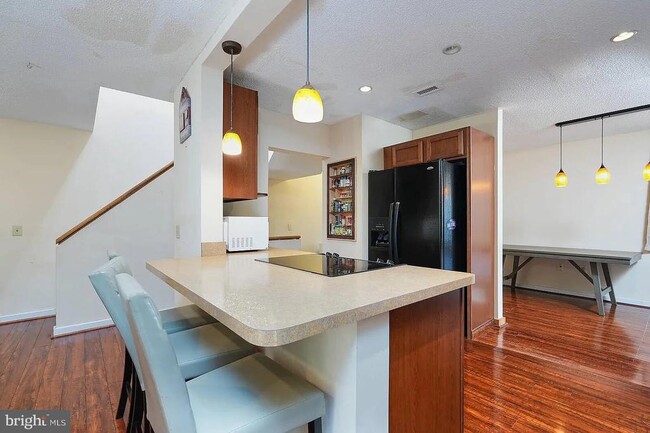 Building Photo - 2311 Pennyroyal Terrace