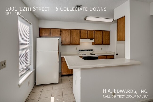 Building Photo - Collegiate Downs