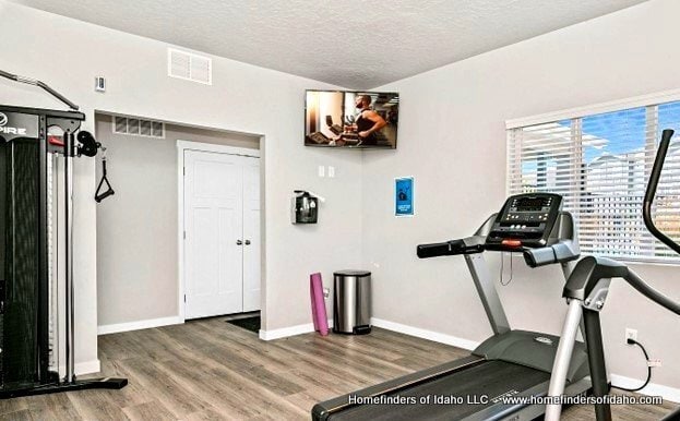 Building Photo - 3710 N Centrepoint Way