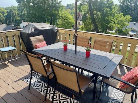 Building Photo - 251 Sebring Ave