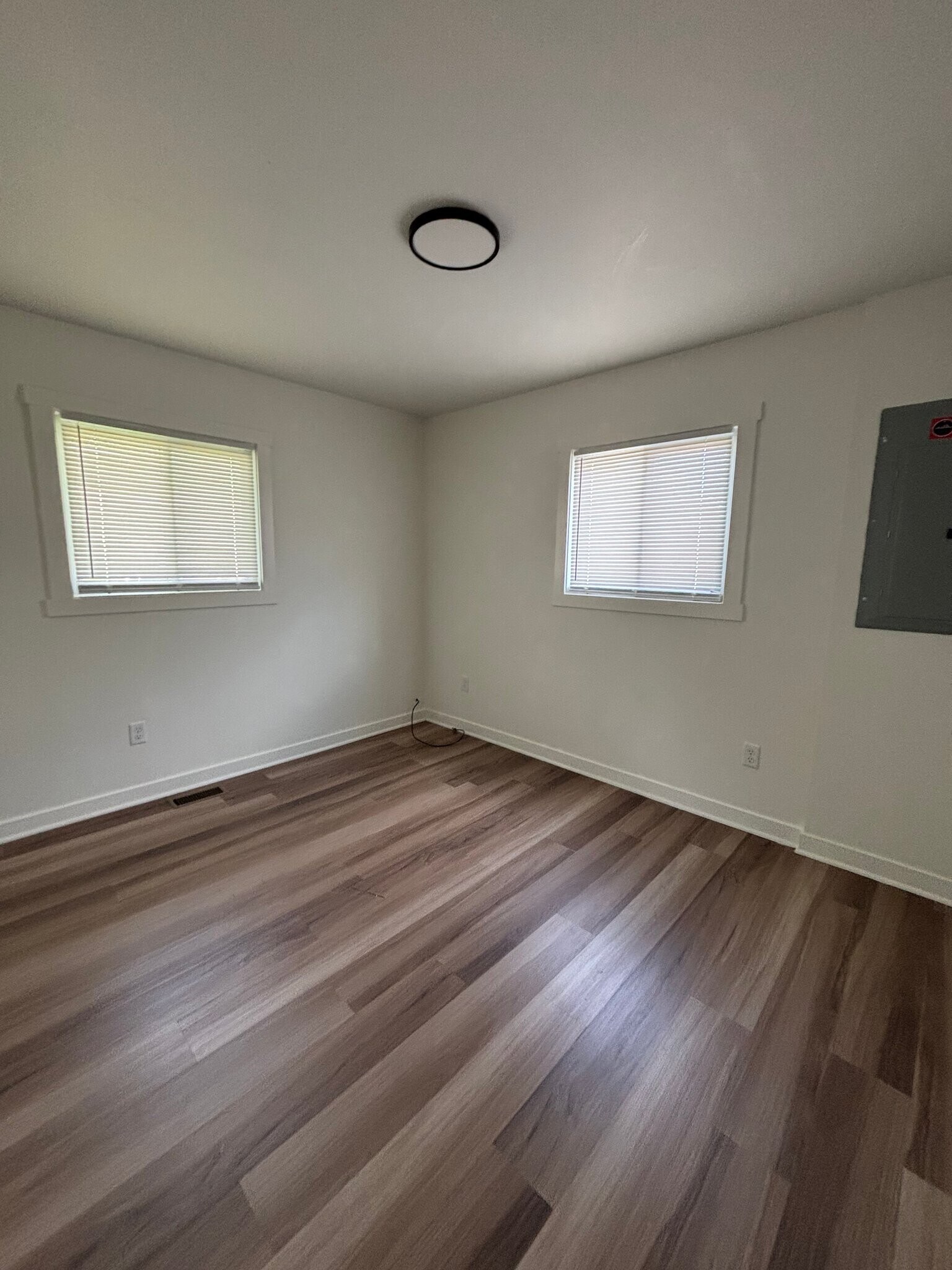 Building Photo - 1759 Monterey Ct