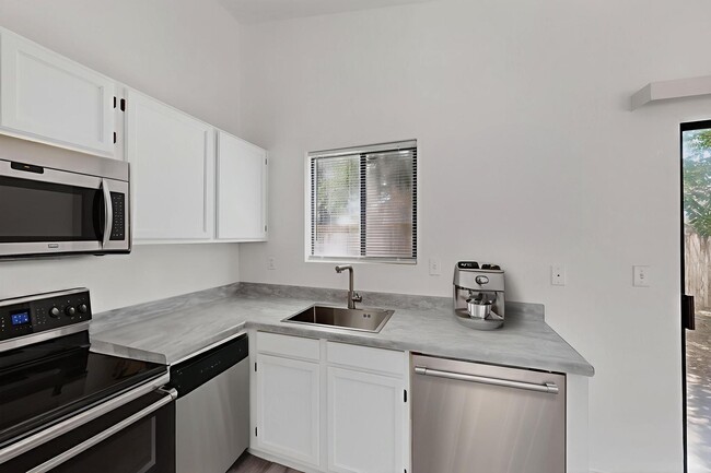 Building Photo - 7704 San Agustine St NW