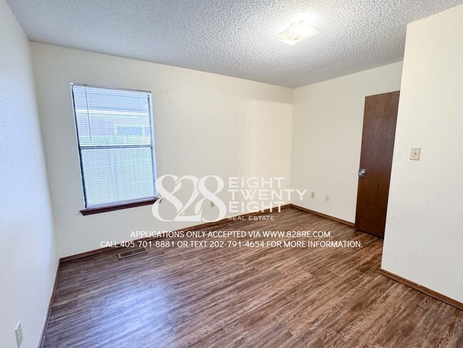 Building Photo - *COMING SOON for May-June 2026 Move in! West Norman 2 Bed/2 Bath Duplex with Two-Car Garage