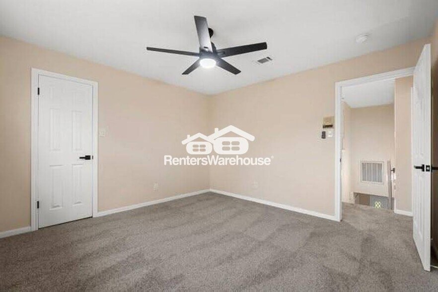 Building Photo - 16627 Aldenham Pl