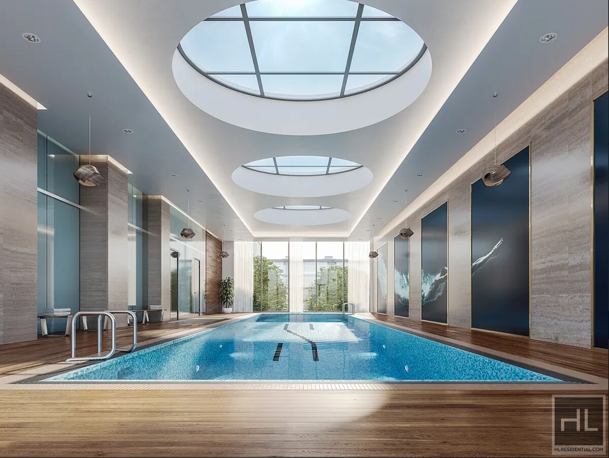 Building Photo - East 44th Street