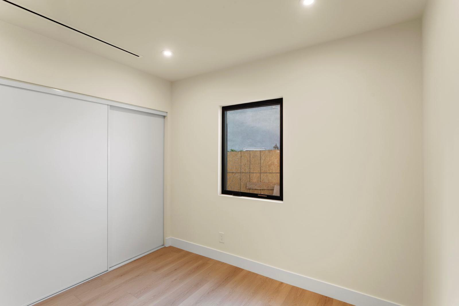 Building Photo - 1605 S Curson Ave