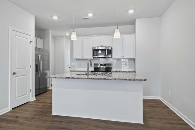 Building Photo - 107 Flowering Maple Wy