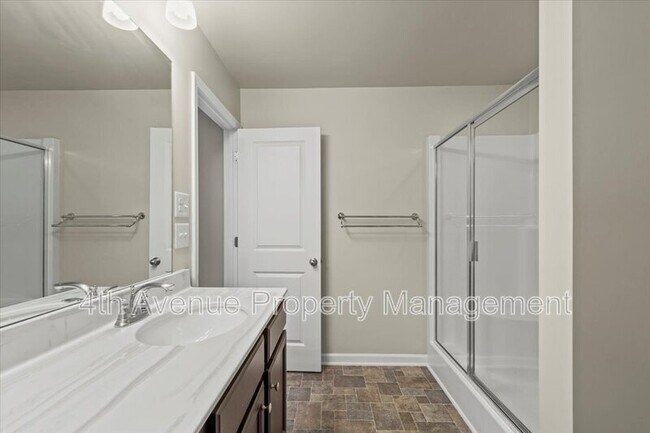 Building Photo - 3411 Abbey Wy