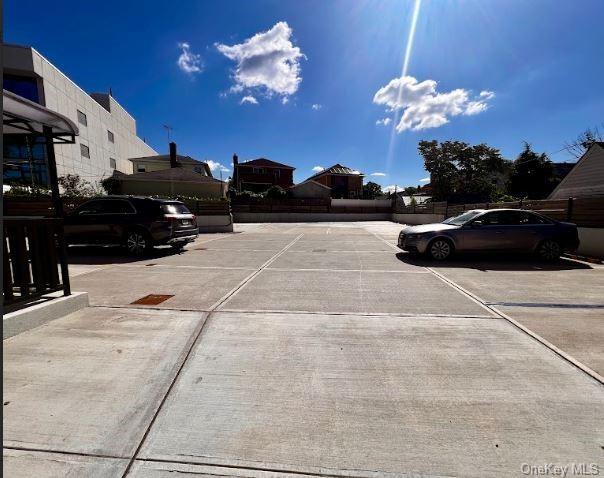 Building Photo - 6113 Utopia Pkwy